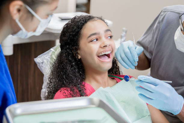 Best Broken Tooth Emergency  in Kenworth, IL